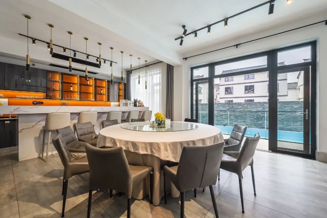 【苏州阳澄湖】阳澄湖湖景泳池独栋别墅8店