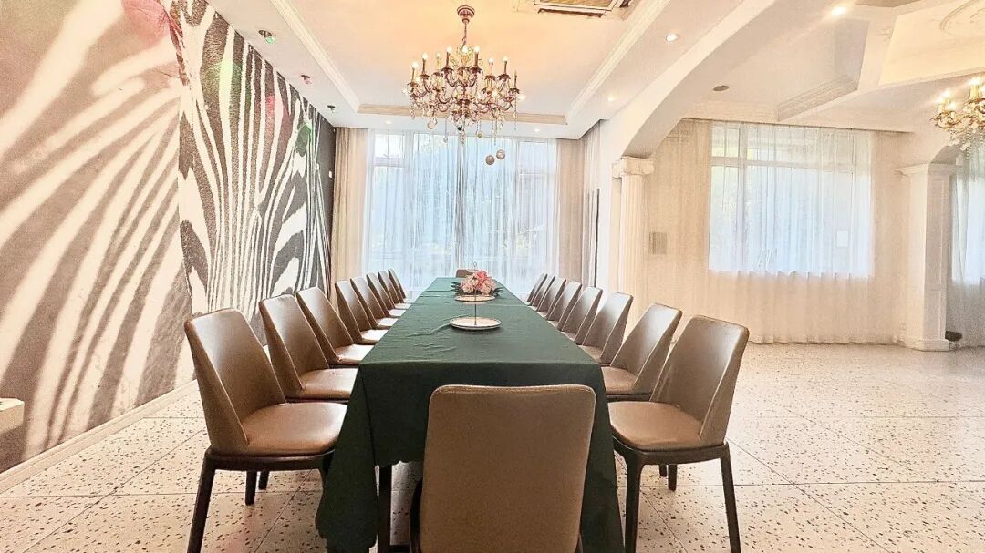 【上海浦东】草坪花园别墅20店 实景图